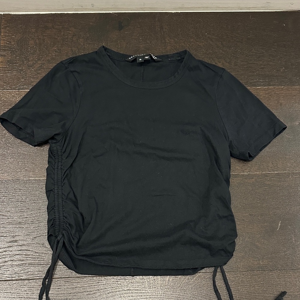Veronica Beard Black Short-Sleeve Ruched Side Crop Top